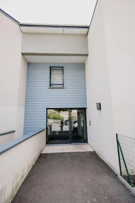 Appartement Cosy Avec Wifi A 15 Min De Rennes Crévin 0*,  프랑스